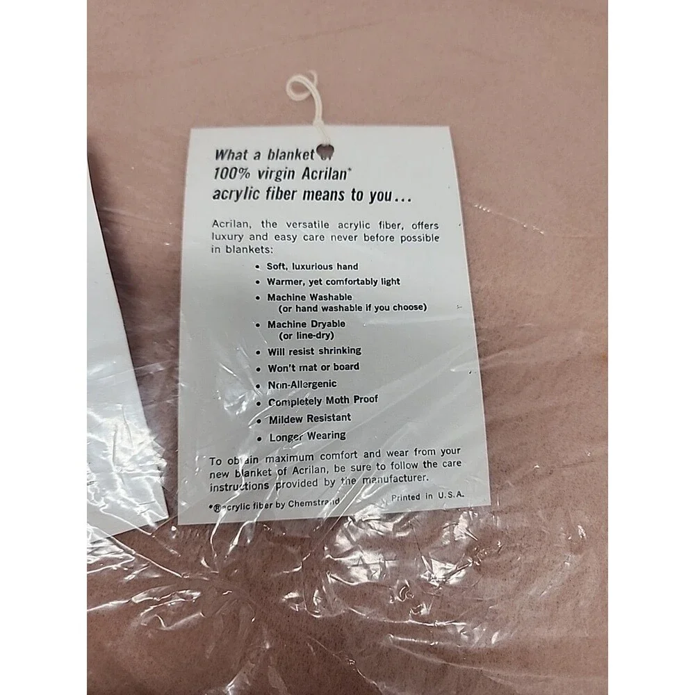 VTG Gaylord's Dept. Store Salmon Color Acrilan Blanket 72 X 90 1960s New W Tags